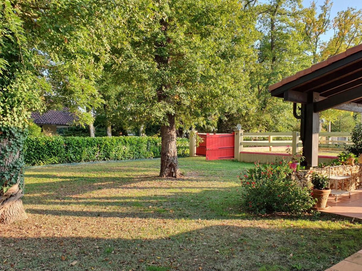 L'Hacienda Ξενοδοχείο Saint-Pierre-du-Mont  Εξωτερικό φωτογραφία